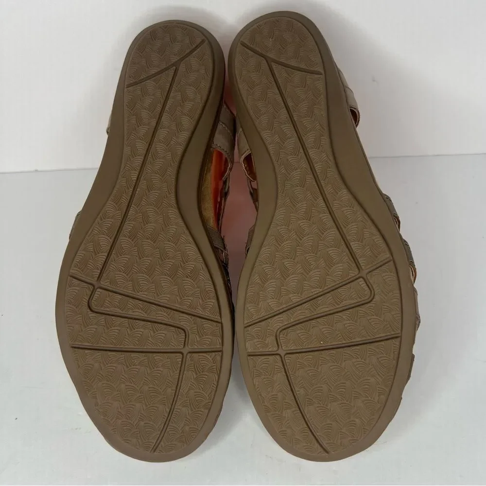 NWOT! Earth Origins Berri Woven Casual Round Slip-On Tan Leather Sandals Sz 9N